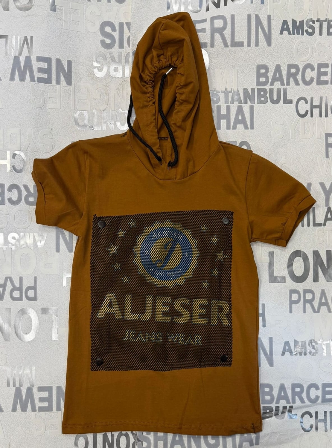 мъжка тениска с качулка