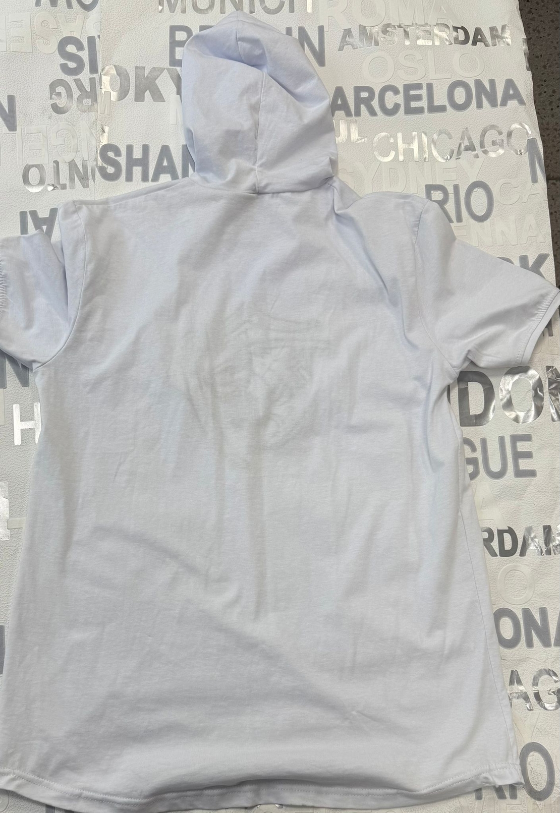 мъжка тениска с качулка