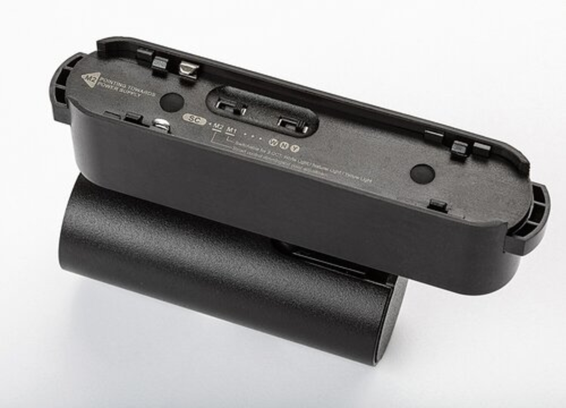 Интелигентен релсов спот с Wi-Fi управление – 5W, регулируема цветна температура 2700–5500K, черен алуминий