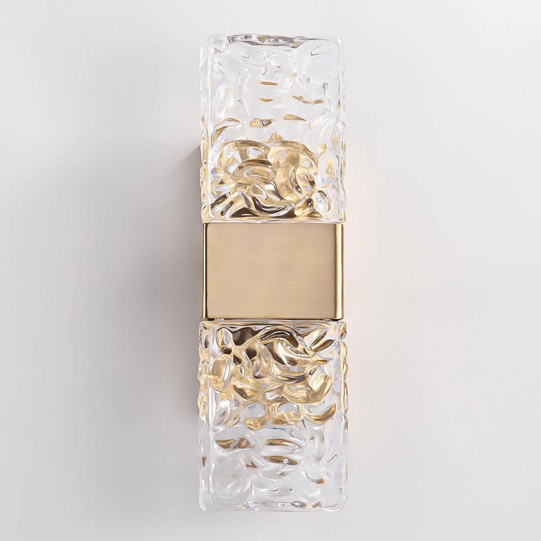 LED стенен аплик 3W – матирано злато и елегантен модерен дизайн