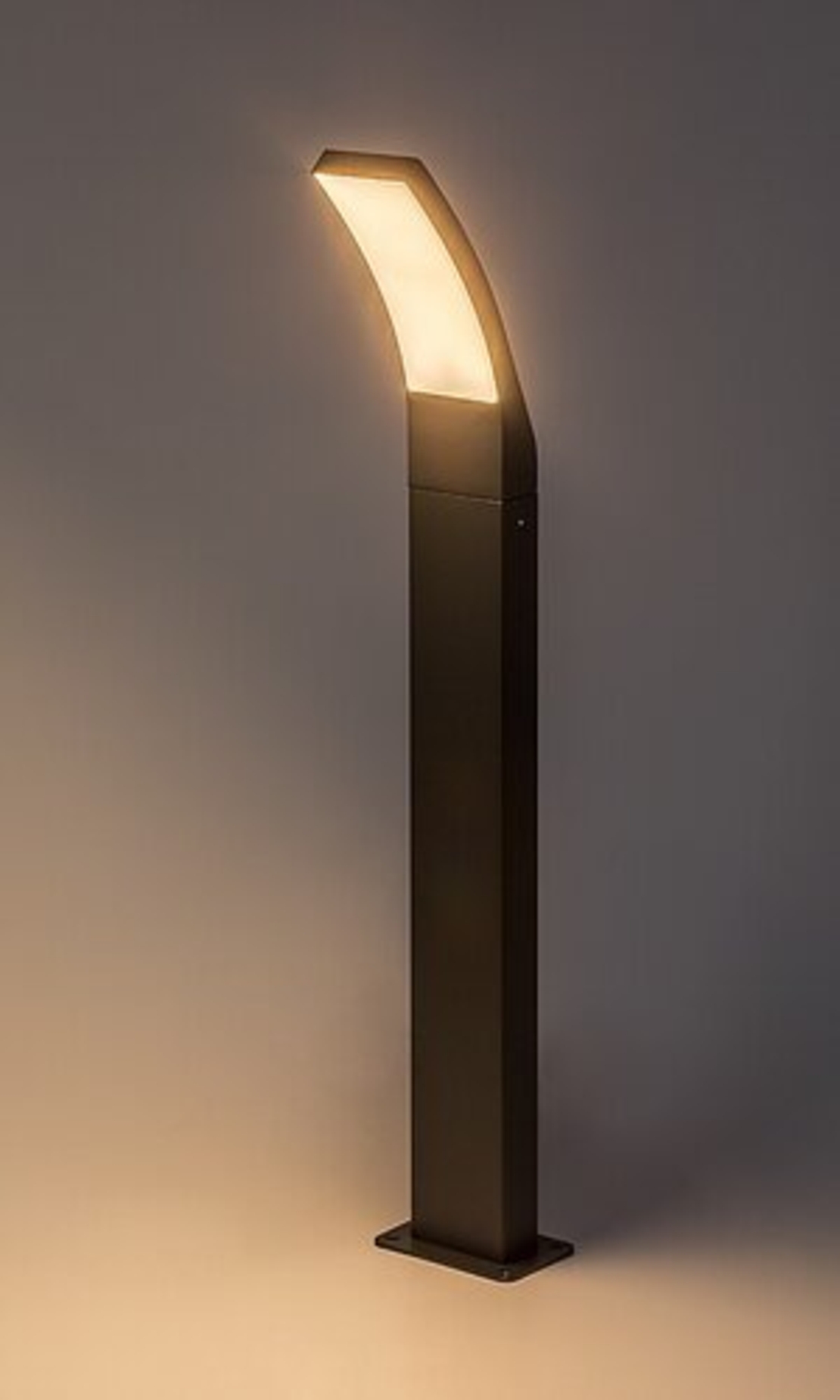 Външен градински LED стълб Palanga 12W с топло бяла светлина