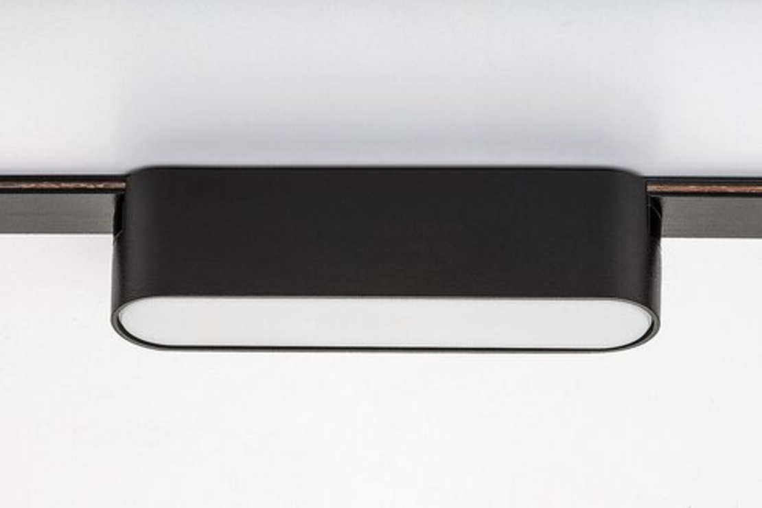 Модерно LED релсово осветление – 6W, топло бяло, черен алуминий