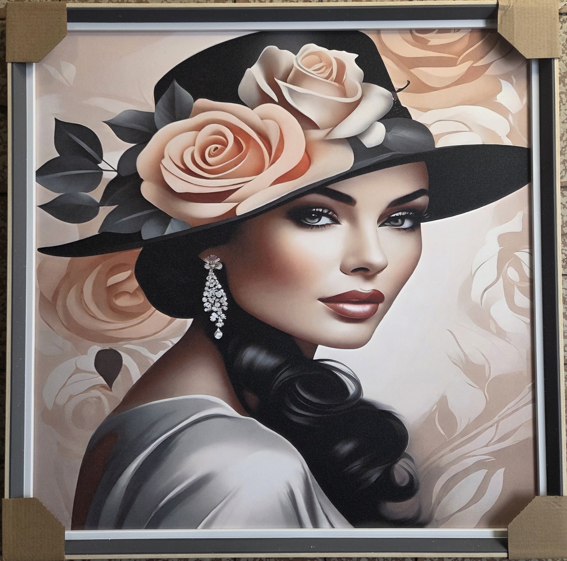 Дама с рози  – елегантна картина на жена с шапка, символ на стил и изисканост
