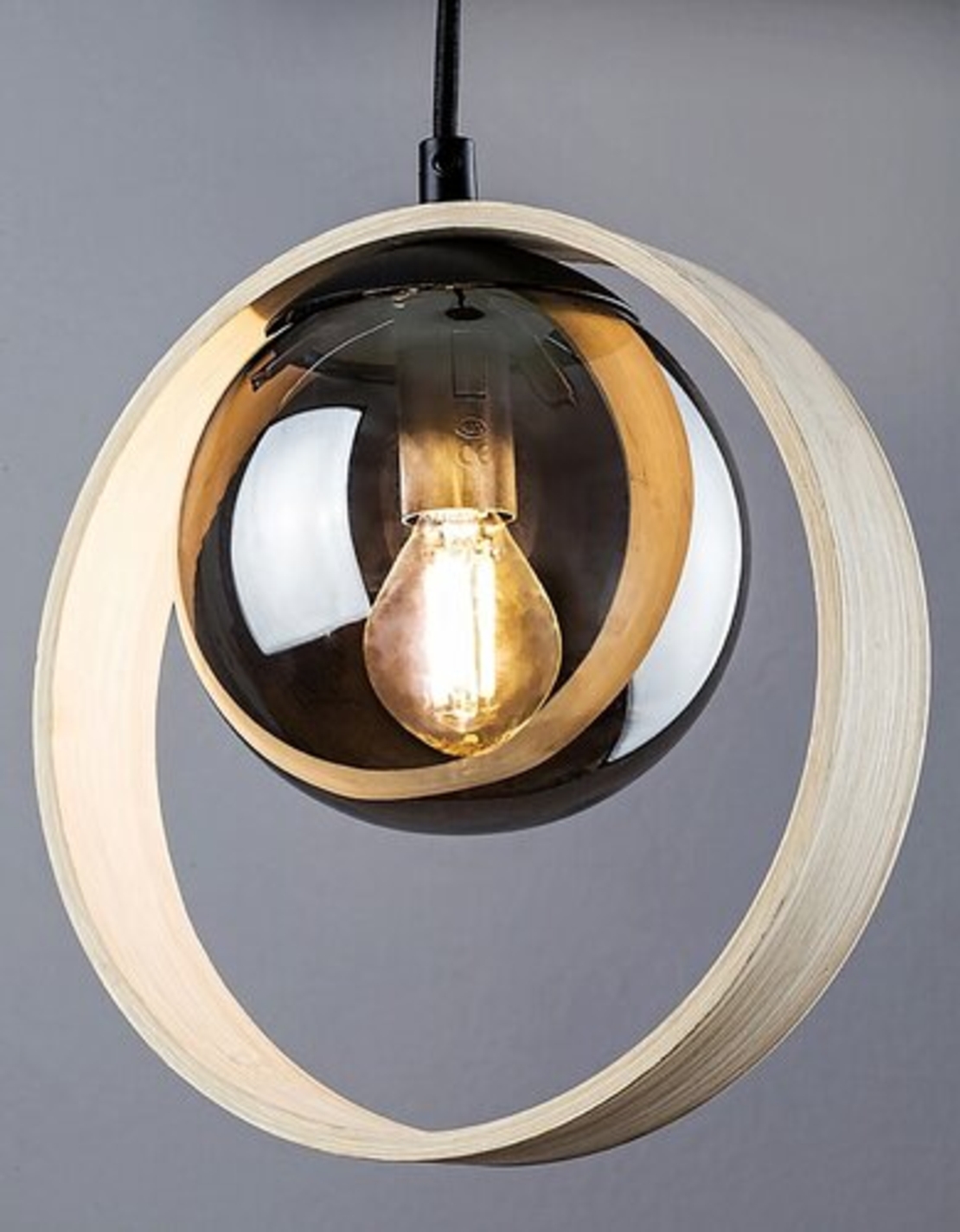 Модерен висящ полилей 1xE14 – метал, дърво и кафяво стъкло (бук)