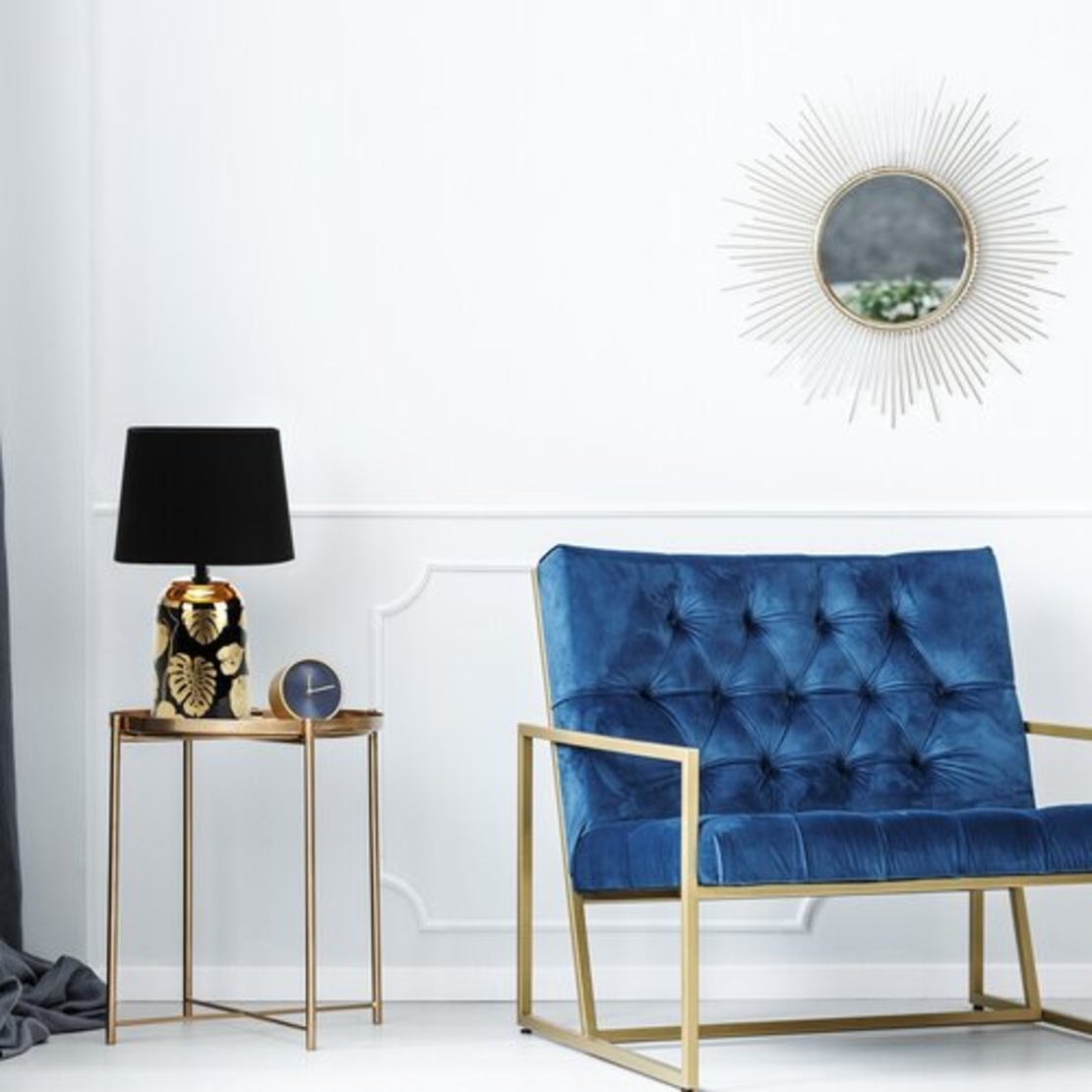 Елегантна настолна лампа в черно и златно – керамика и плат, E14 фасунга