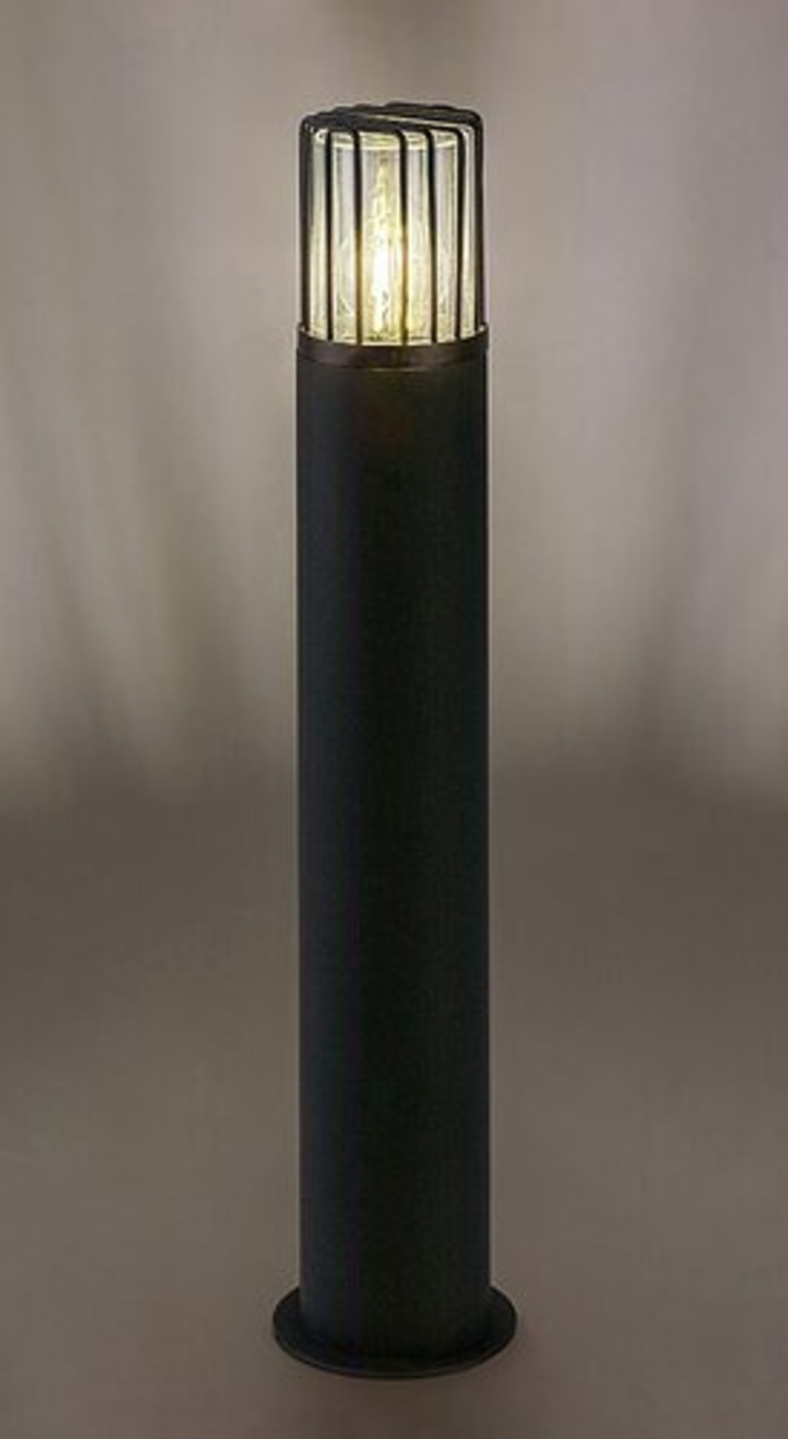 Модерен външен стълб Haren E27 – стилно градинско осветление с IP54 защита