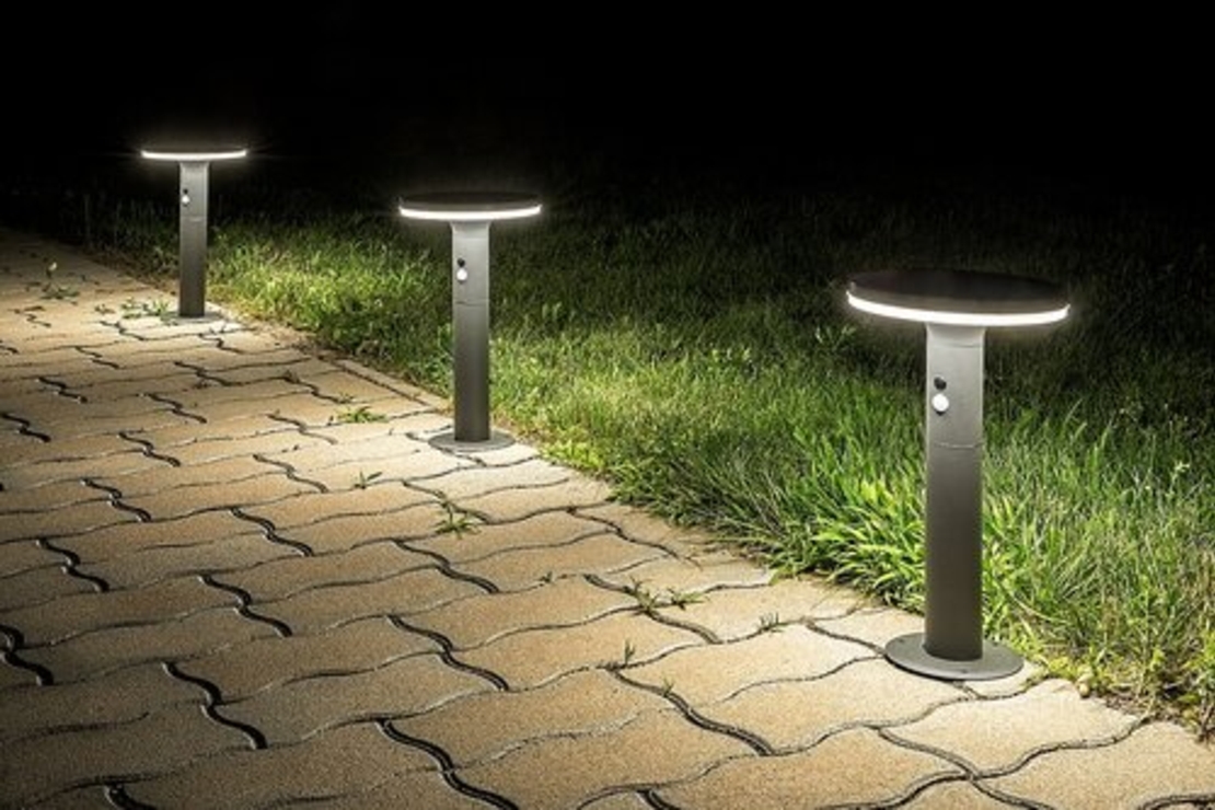 Соларен LED градински стълб с датчик за движение, 10W, 4000K, антрацит, IP44