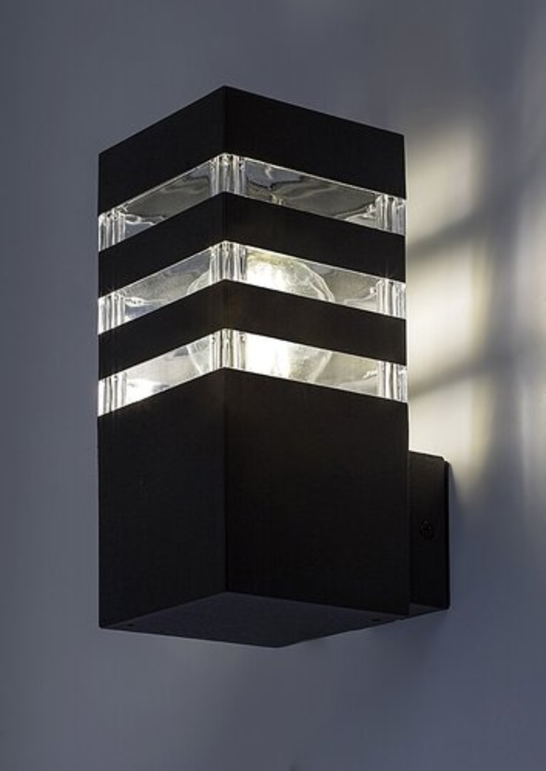 Елегантен външен аплик Ankara E27 – стилен антрацитен дизайн и IP44 защита