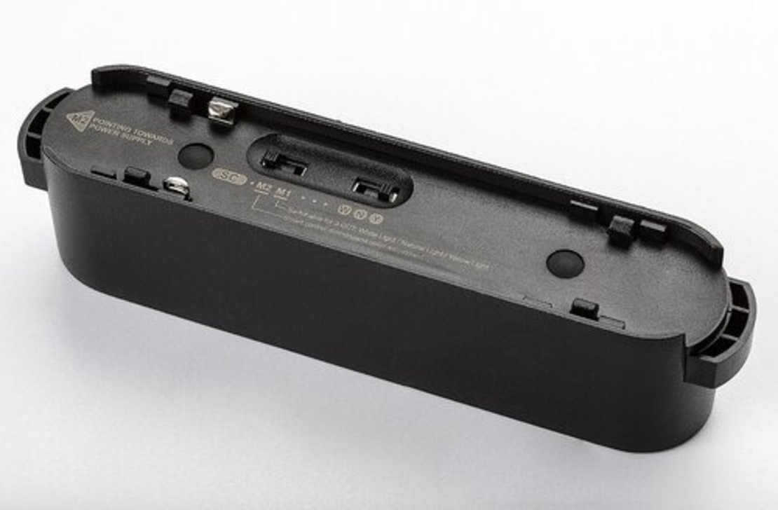 Смарт LED релсово осветление – 4W, регулируема цветна температура 2700–5500K, Wi-Fi, черен алуминий