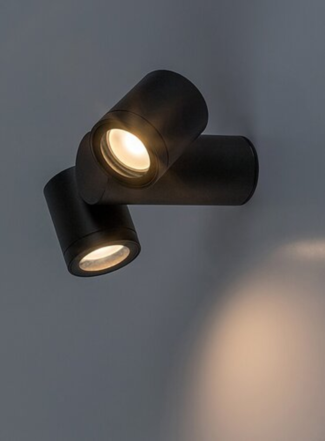 Външен подвижен двоен аплик Enol GU10 с IP44 защита