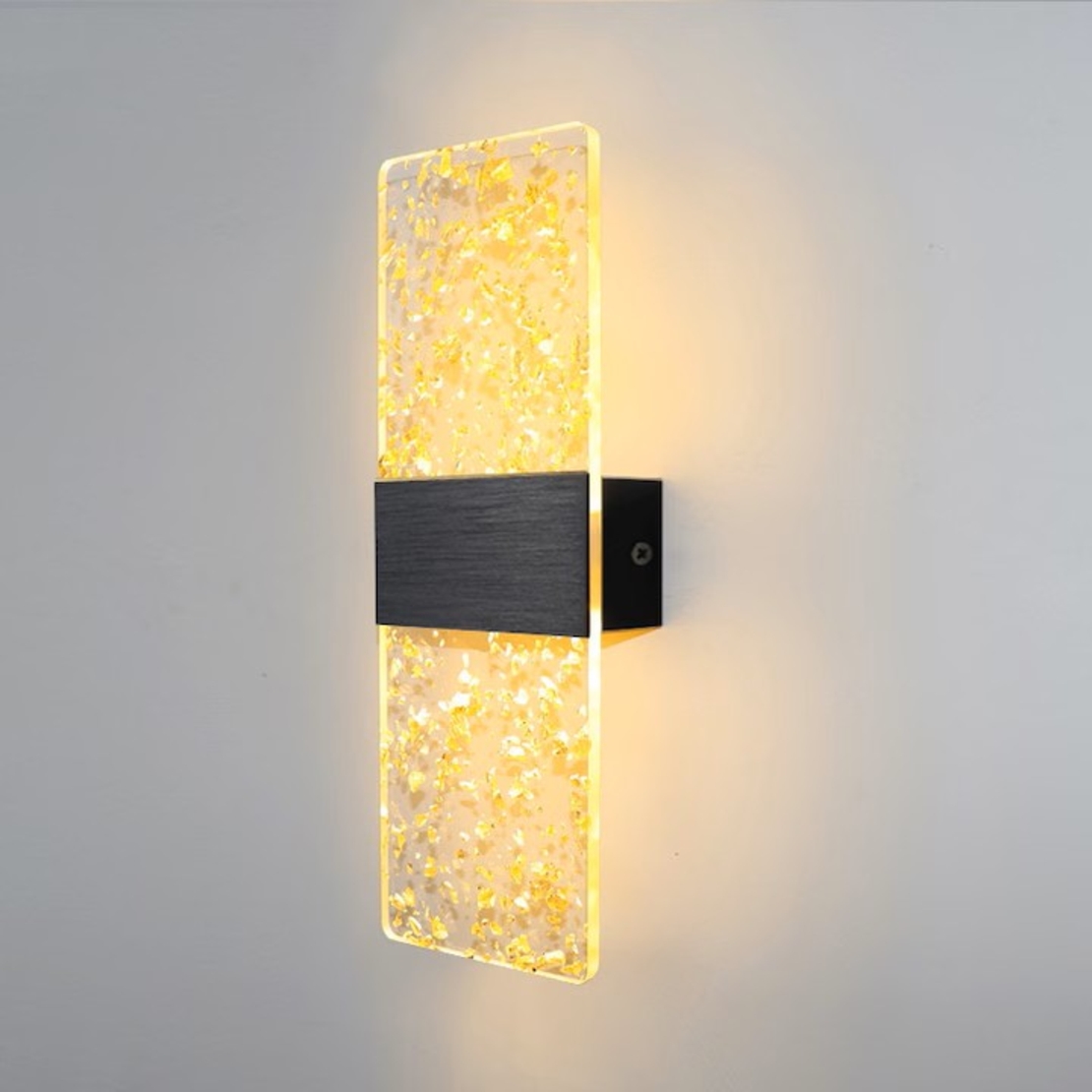 Модерен LED аплик 3W – мат хром и регулируема светлина от топло до студено бяло