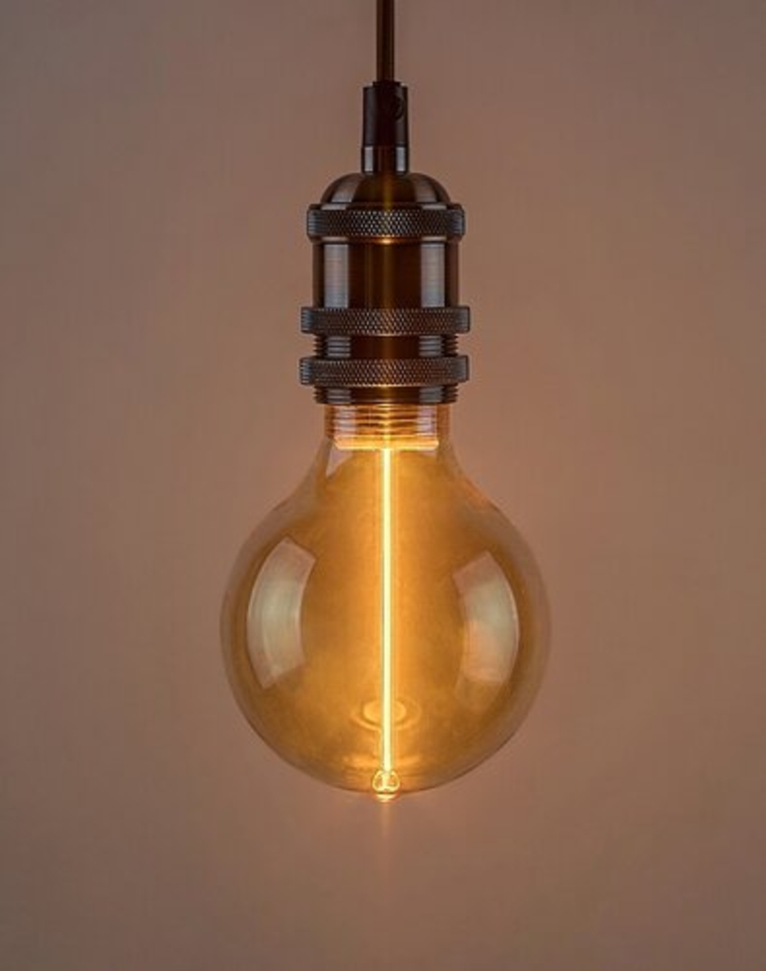 LED филаментна крушка G95, 3W, E27, 1800K, топло бяло, кехлибарено стъкло