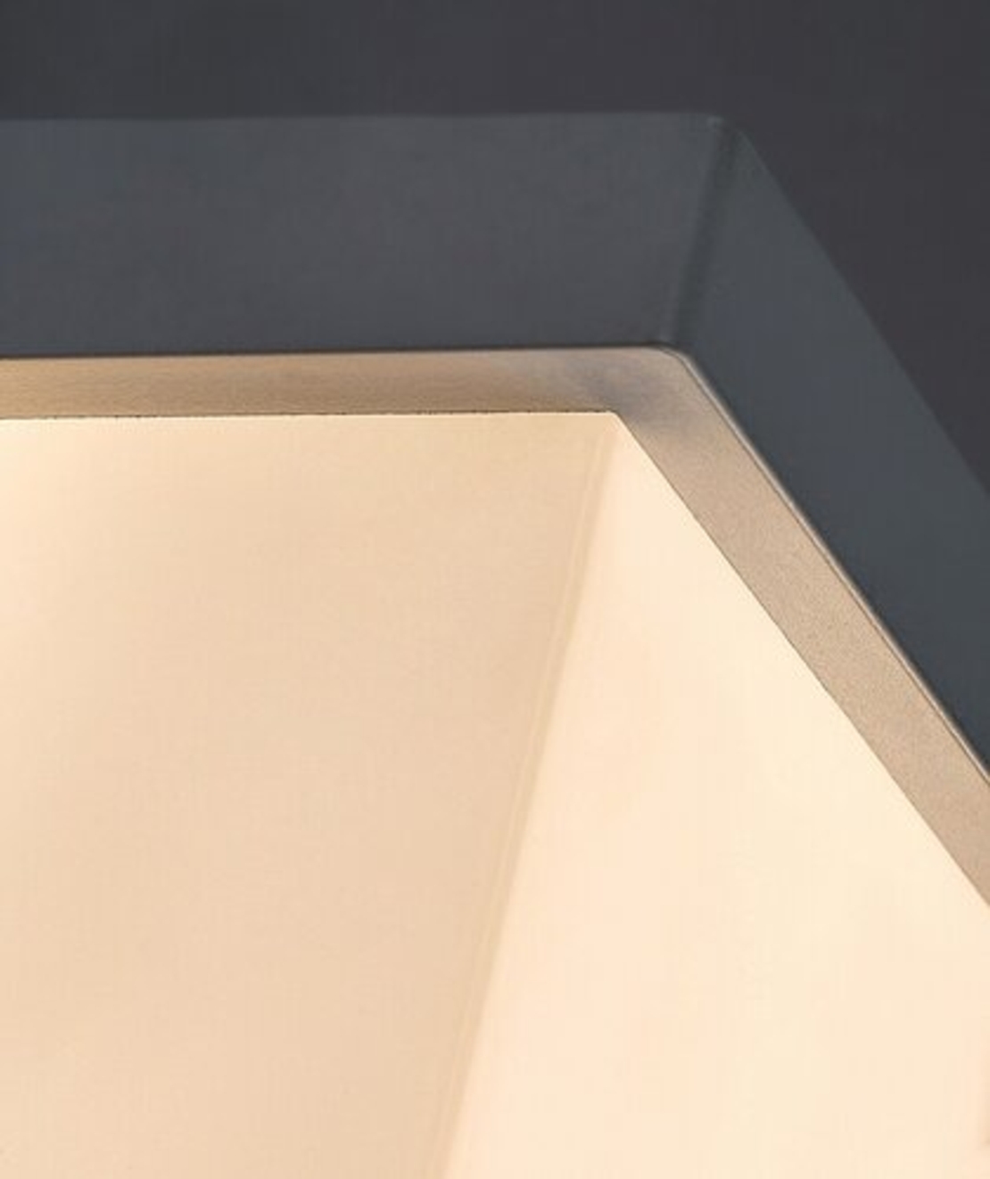 Модерен бял LED аплик Andelle 10W – стилно външно осветление с топла светлина