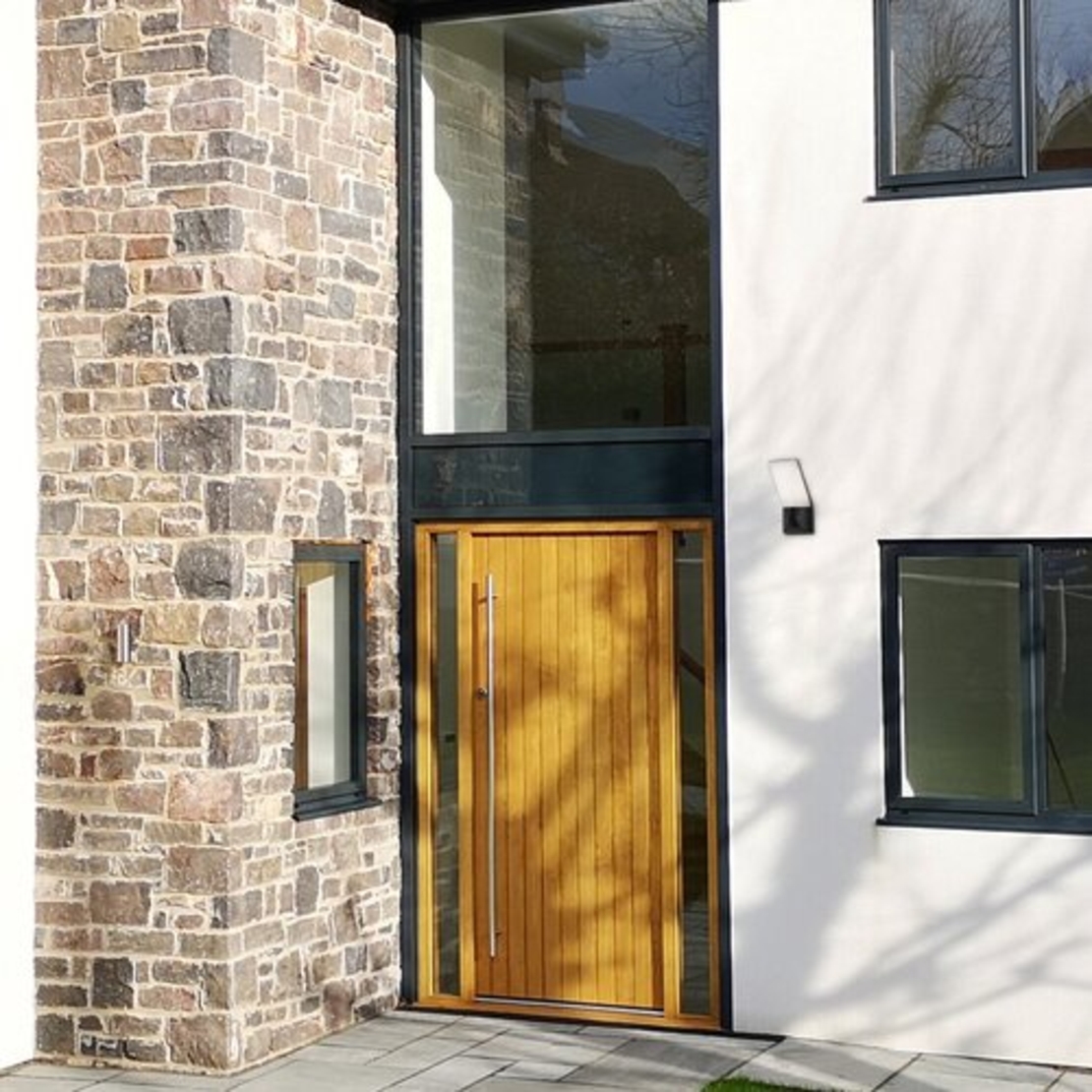 Външен LED аплик Tolna 10W с топло бяла светлина и IP54 защита