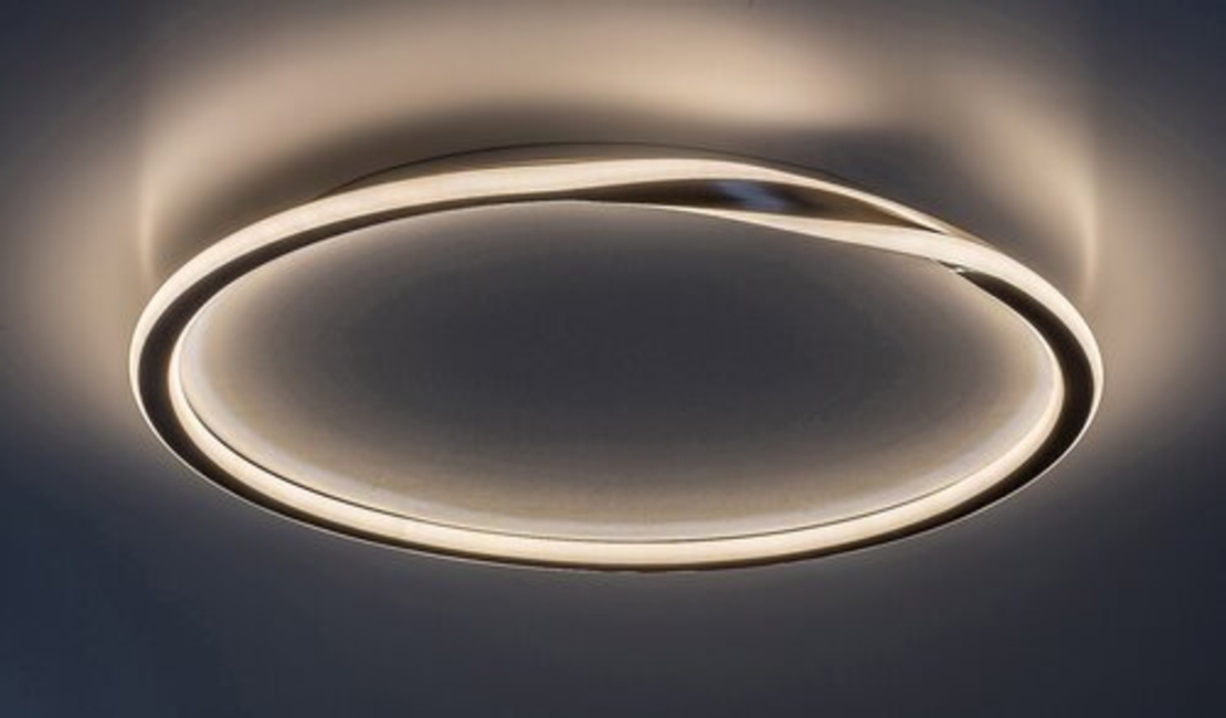 Модерен LED плафон 40W – златен топла светлина 3000K