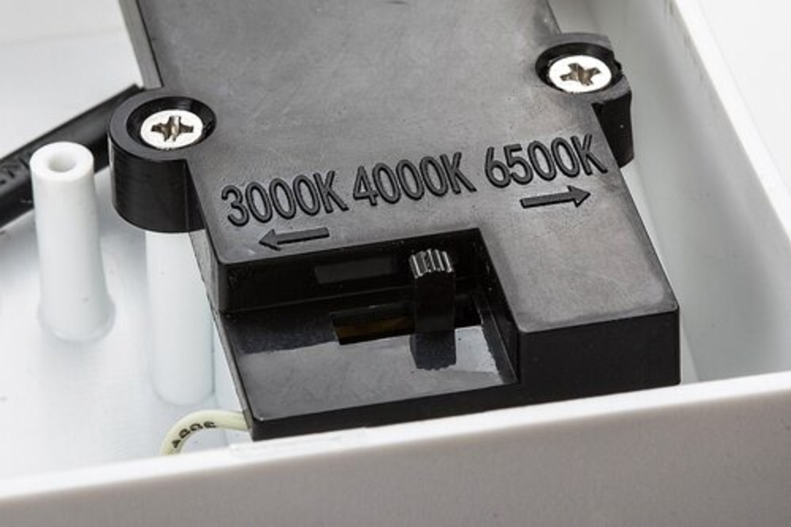 Стилно външно осветлено тяло Batida 9W с регулируема цветна температура