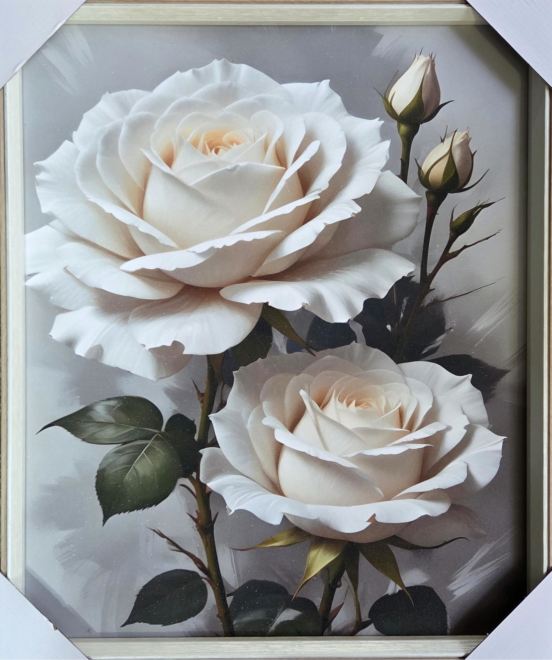 Бели рози – елегантна картина с цветя, символ на чистота и изтънченост