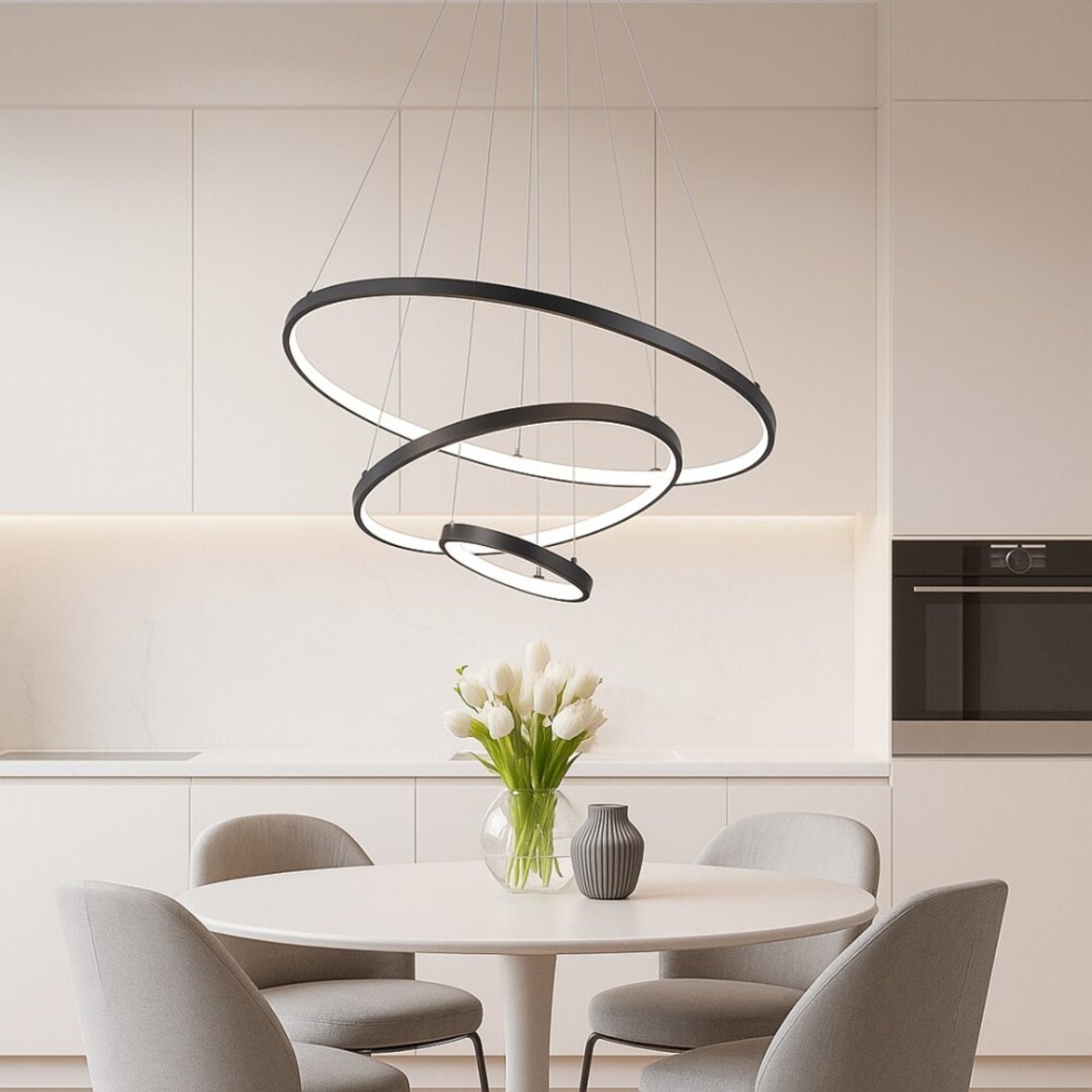 Модерен LED полилей 90W – черен метал, регулируема светлина и дистанционно управление