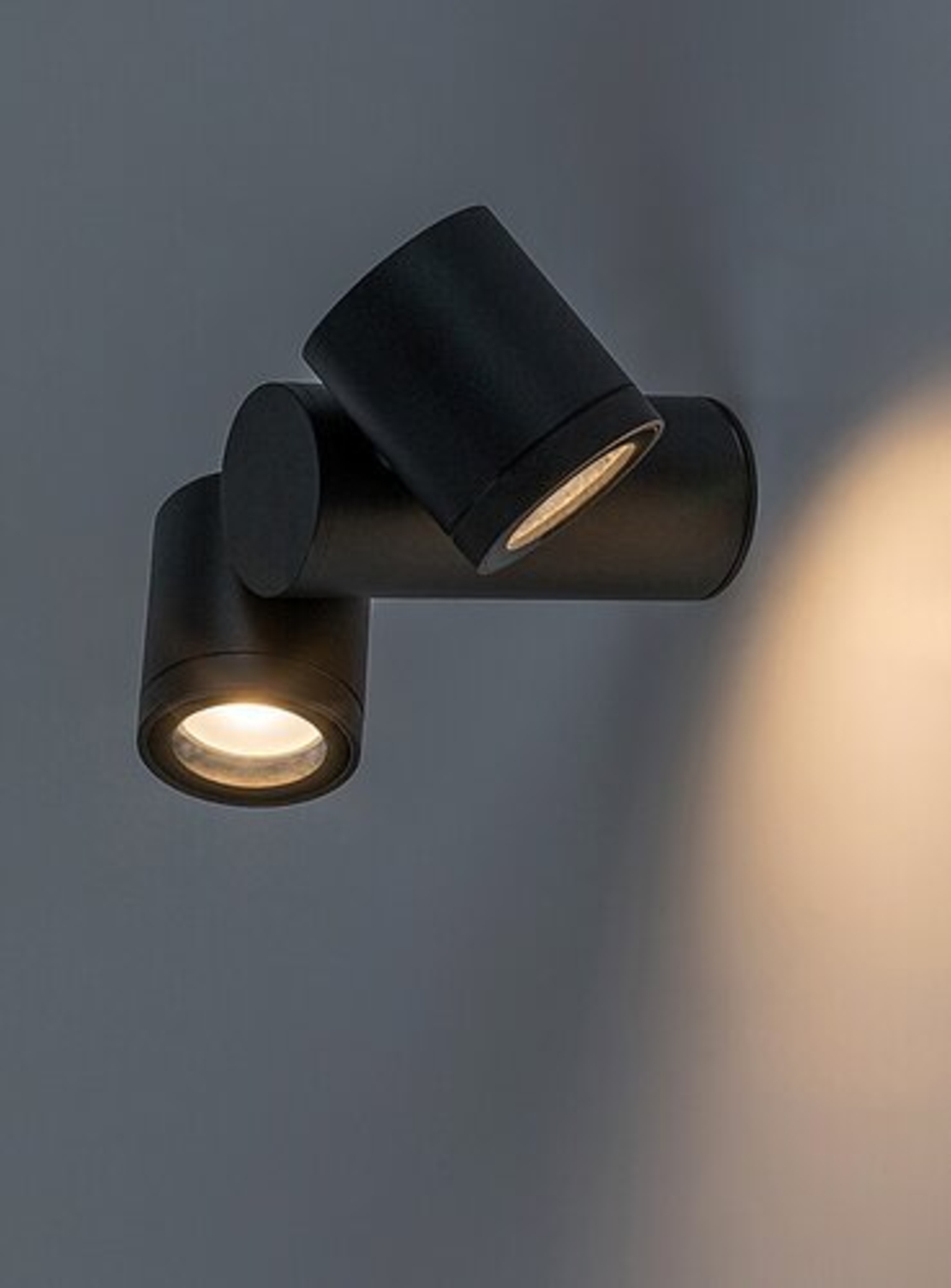 Външен подвижен двоен аплик Enol GU10 с IP44 защита