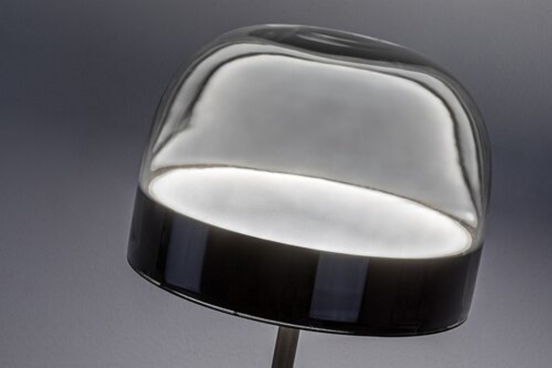 Модерен LED лампион – 20W, 3000K–6000K, IP20, димируем, черен метал и опушено стъкло