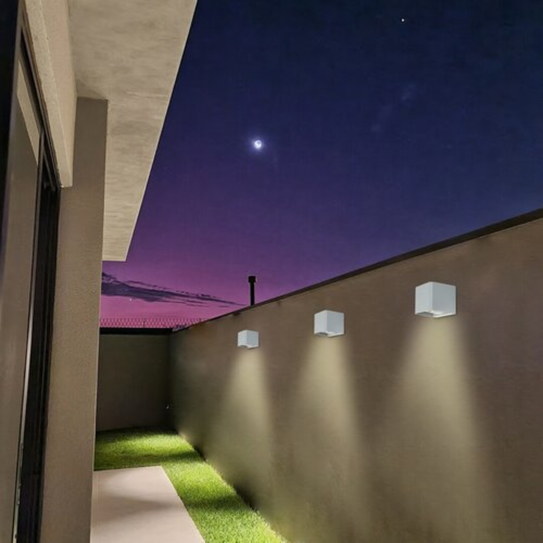 Елегантен квадратен LED аплик Hallstatt в стилен сив цвят – модерно фасадно осветление 10W