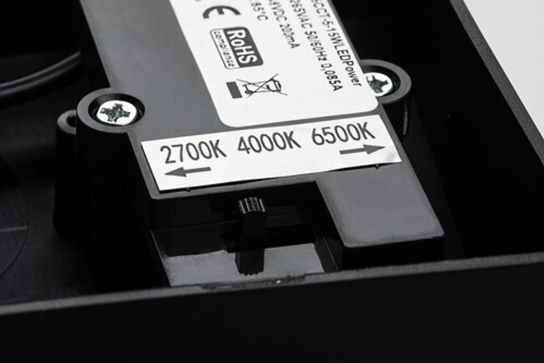 Модерен външен LED аплик Batida 9W с регулируема светлина – стилно фасадно осветление