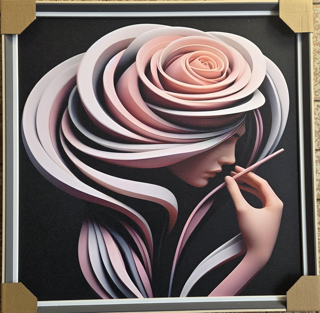 Розова муза  – модерна картина на жена с цвете, символ на нежност и вдъхновение