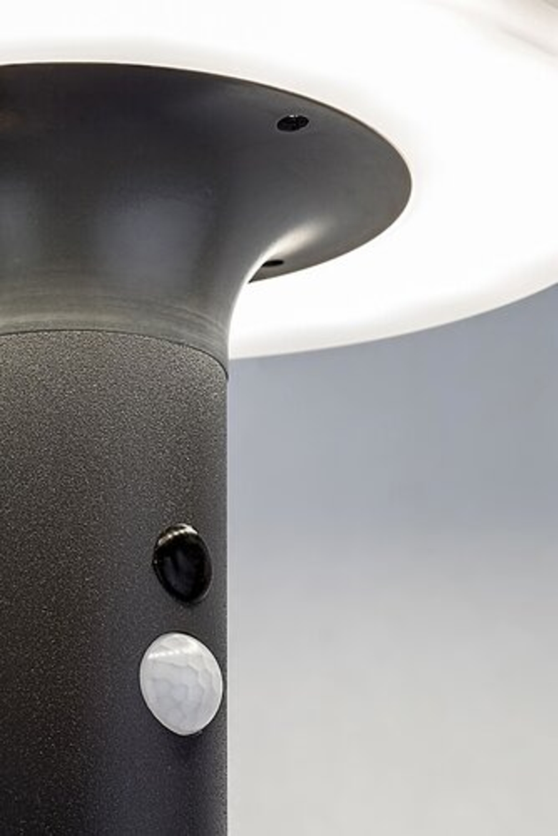 Соларн LED аплик за фасада и тераса с датчик за движение, 10W, 4000K, антрацит, IP44