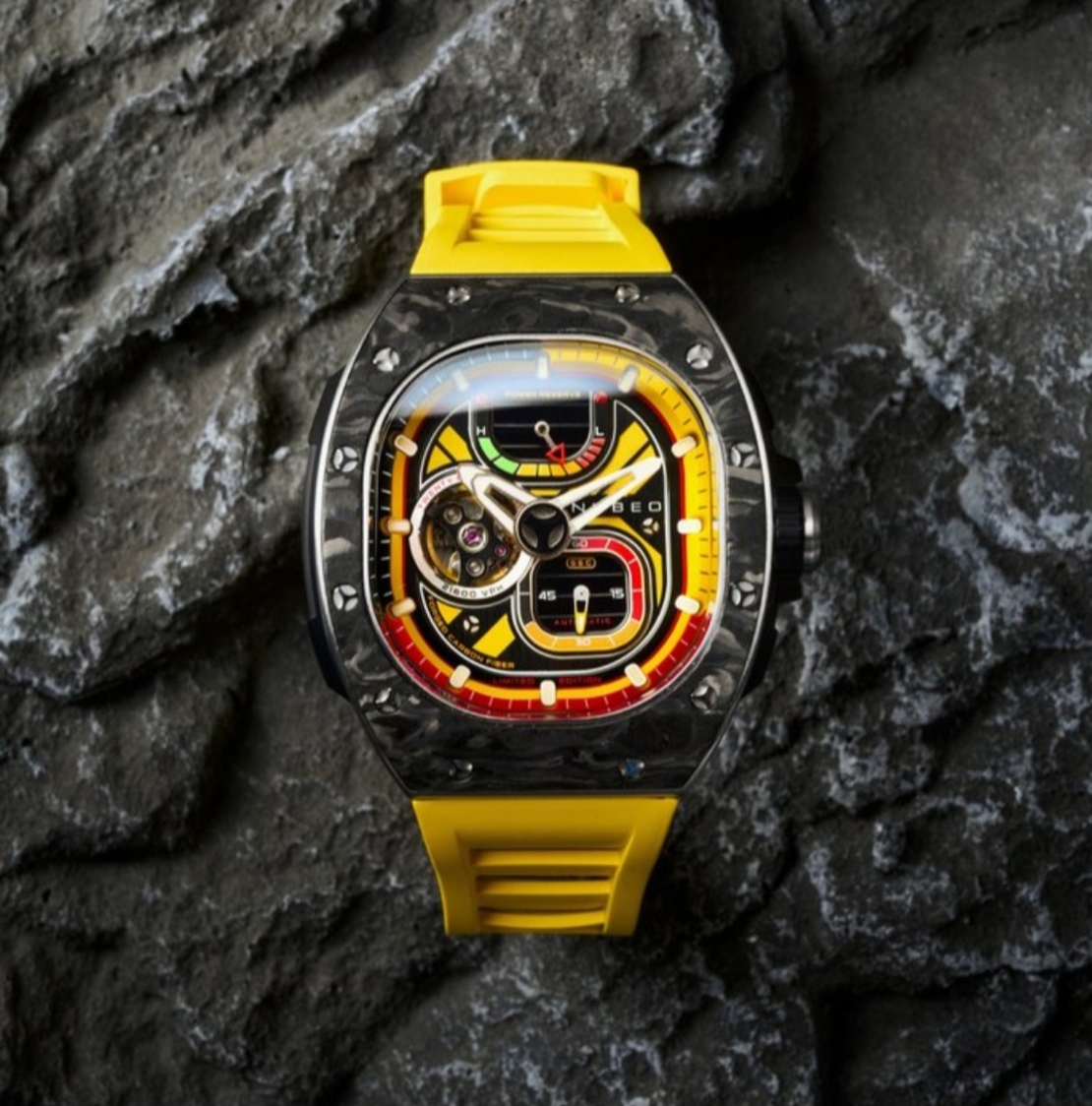 Nubeo VIPER CARBON Fiber Limited Edition