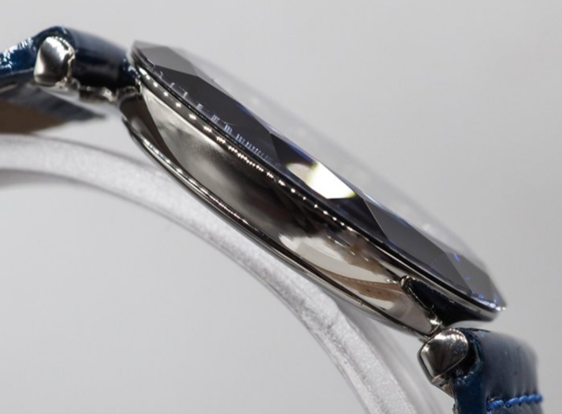 Jowissa Faced Sapphire Crystal Blue
