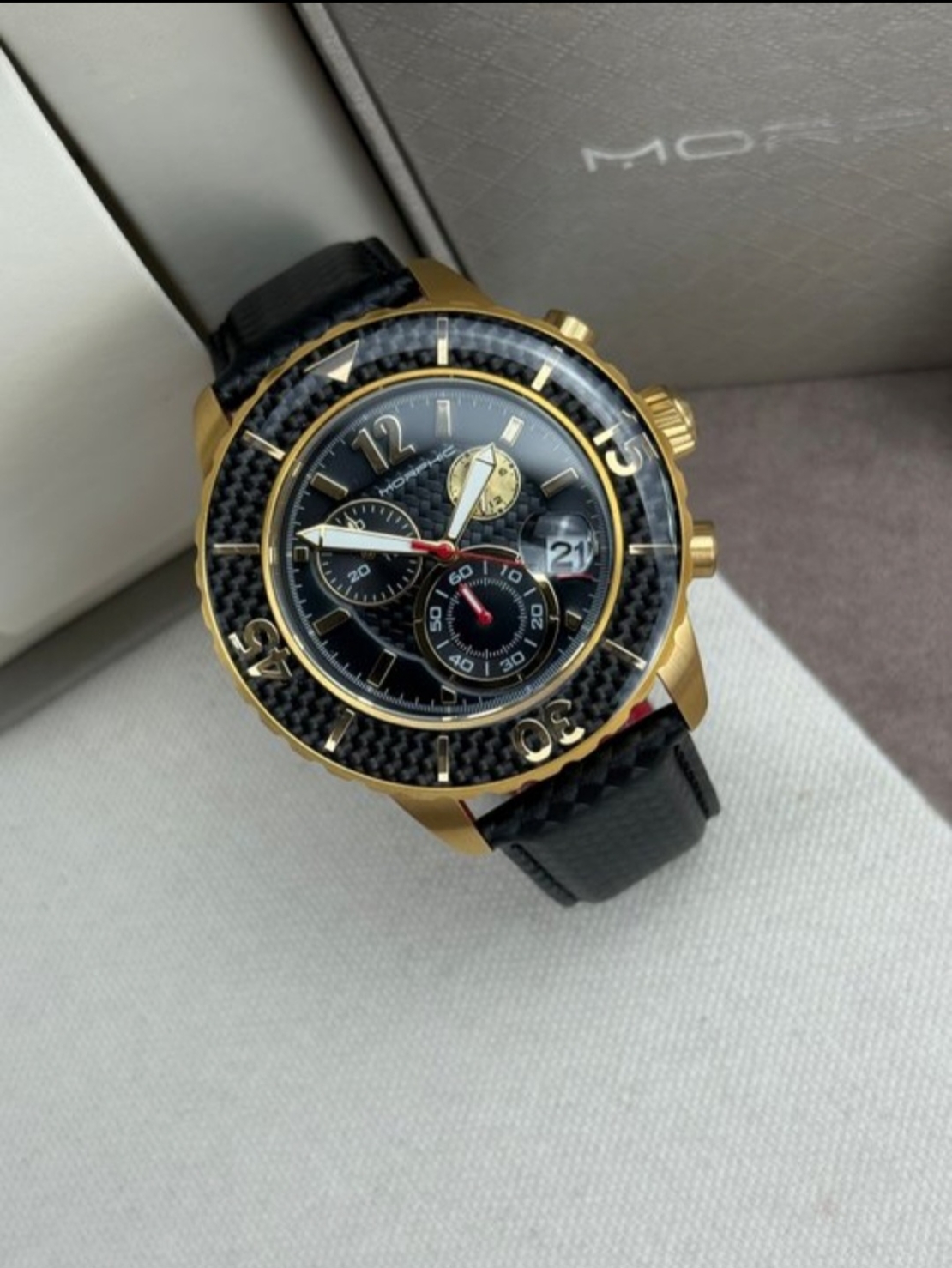 Morphic  / M51 / MPH5102 / Gold