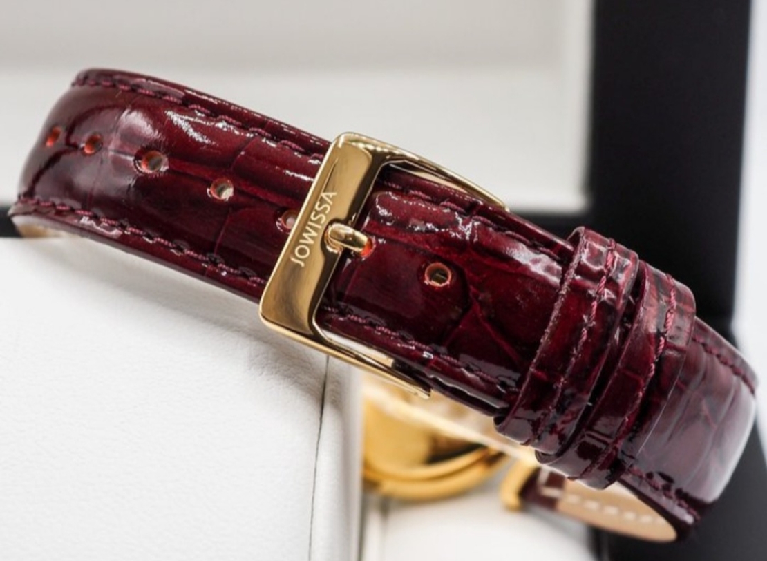 Jowissa Faced Sapphire Crystal Red