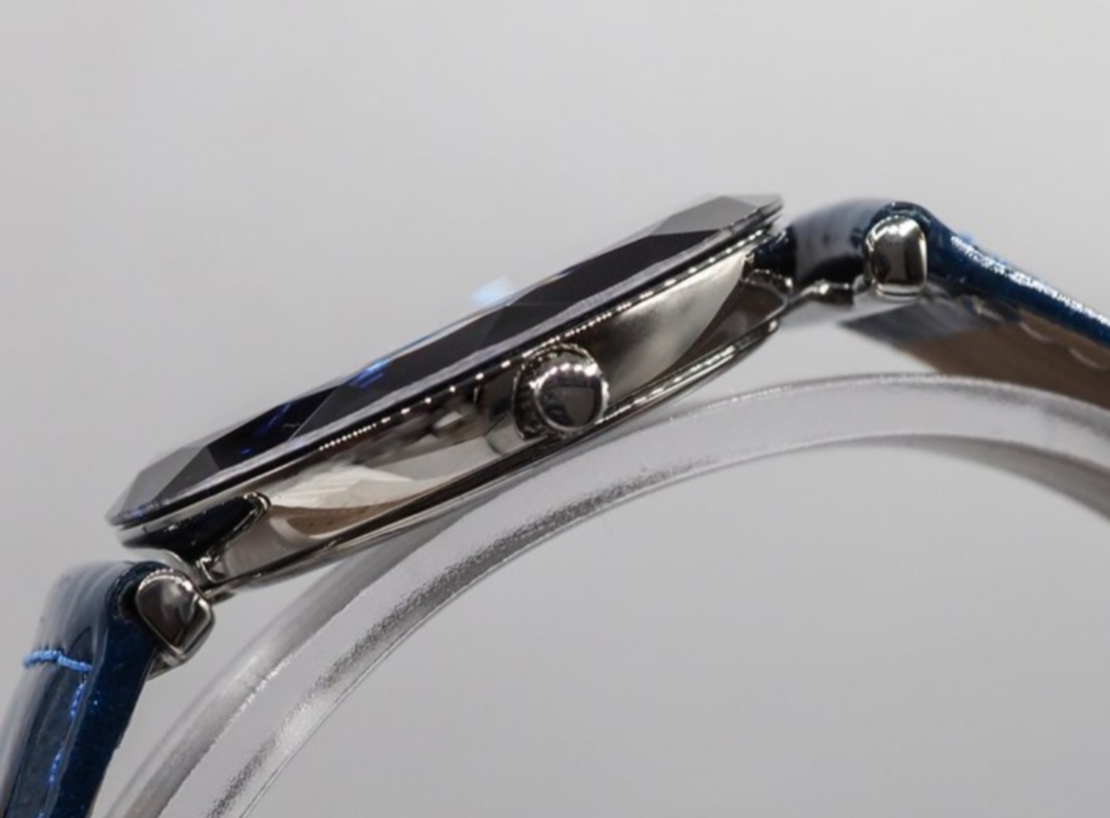 Jowissa Faced Sapphire Crystal Blue