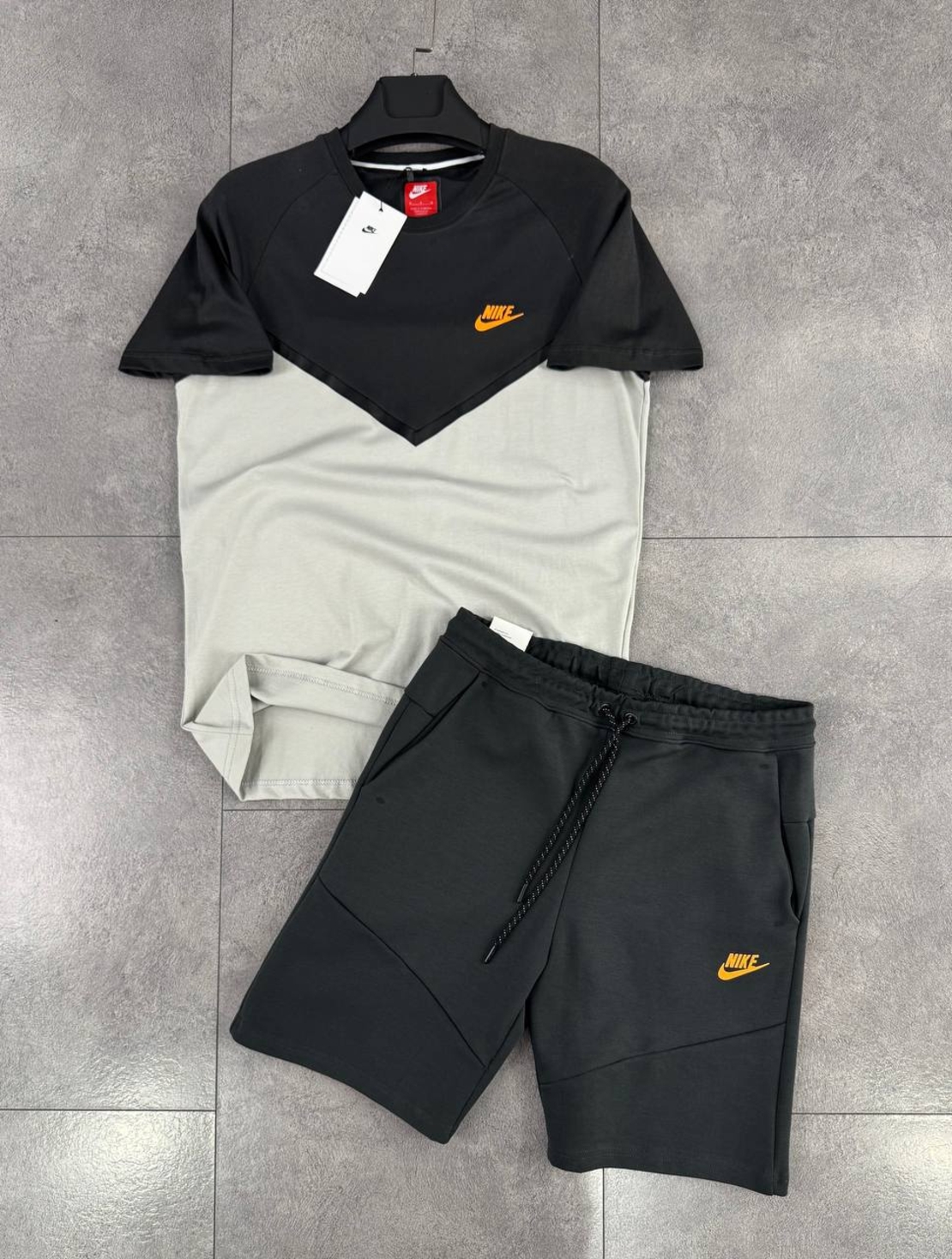 Мъжки Екип NK TCH Electric 2026