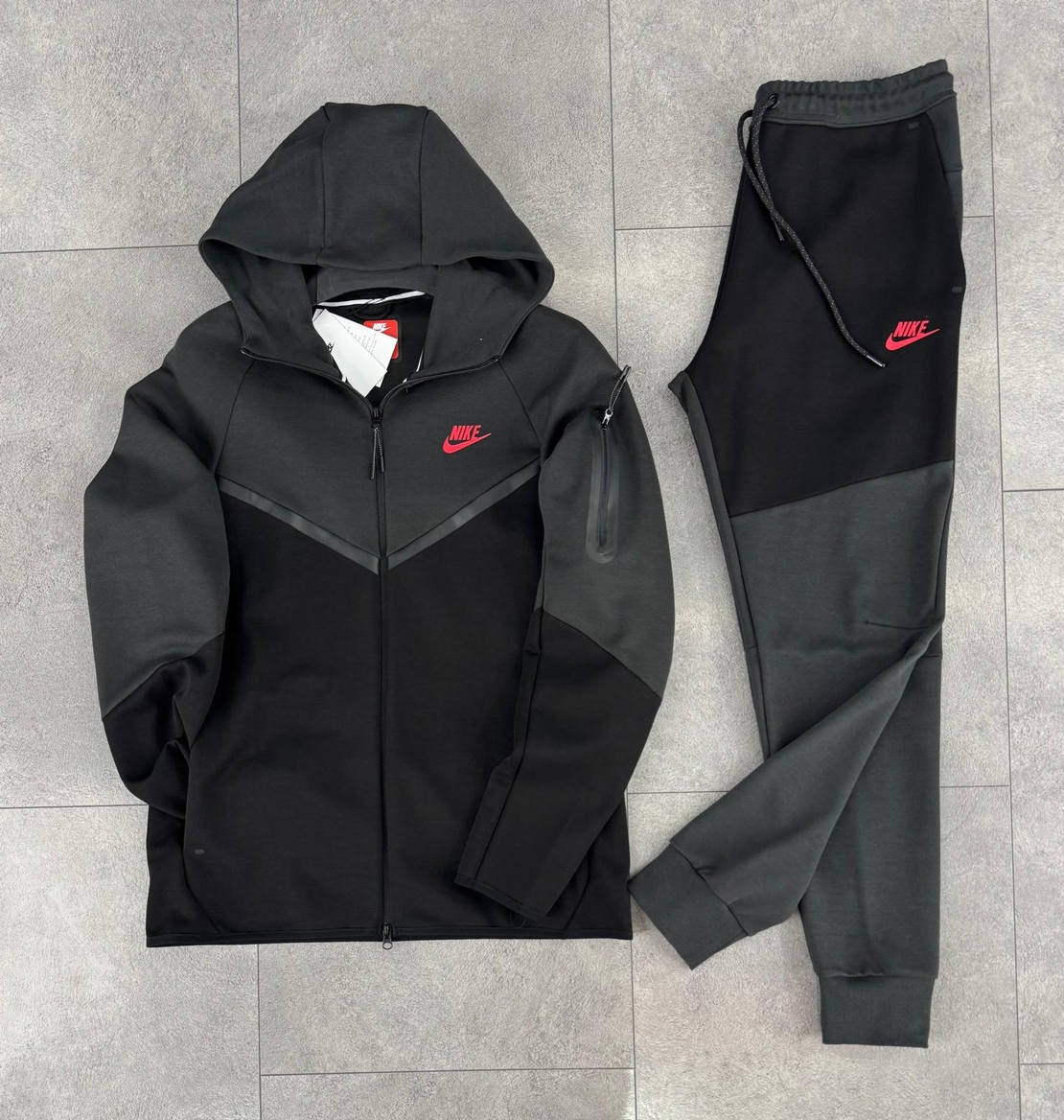 Мъжки Екип NK TCH Black/Red 2025