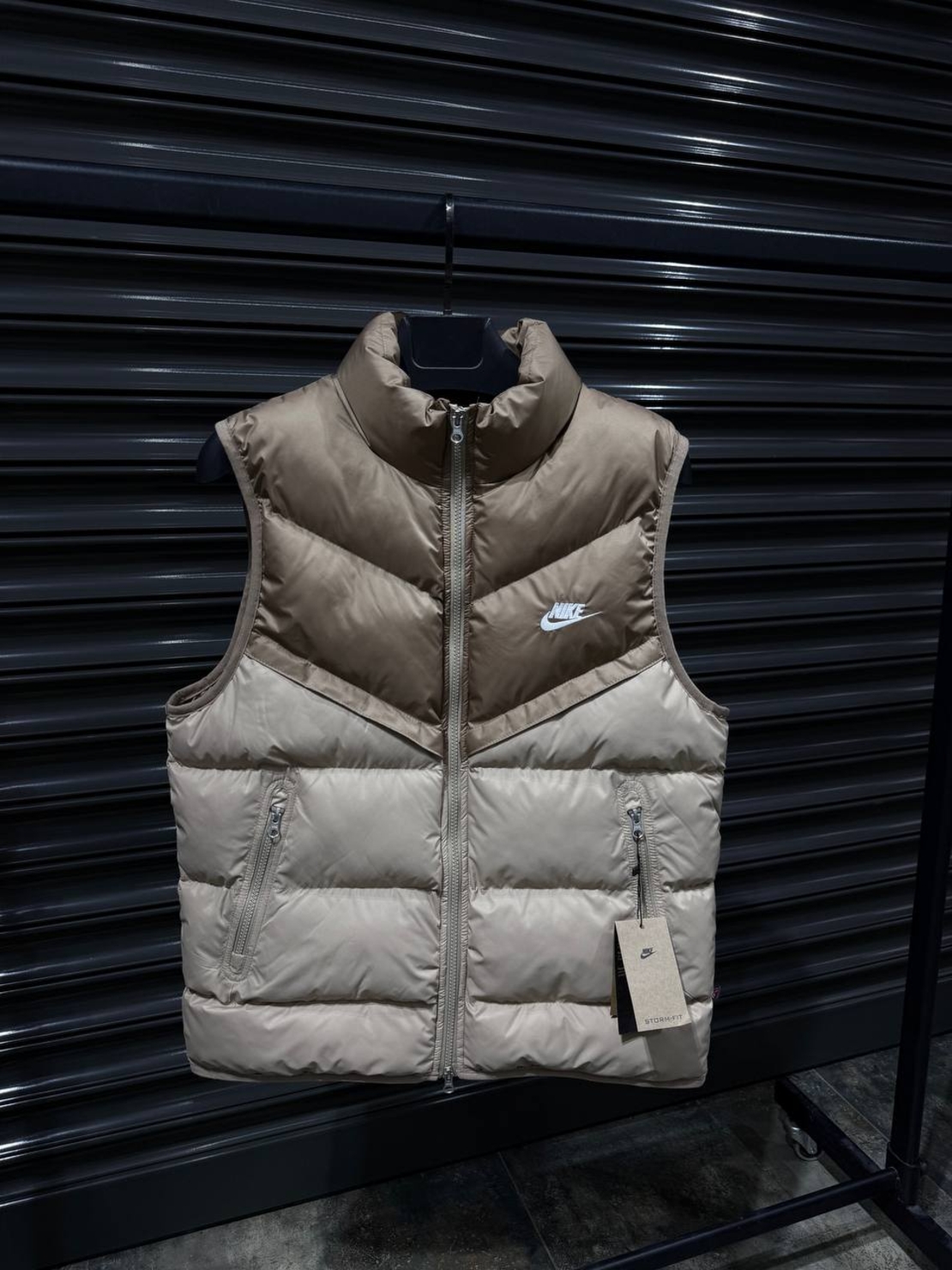 Мъжки Елек NK Storm-Fit Beige 2026