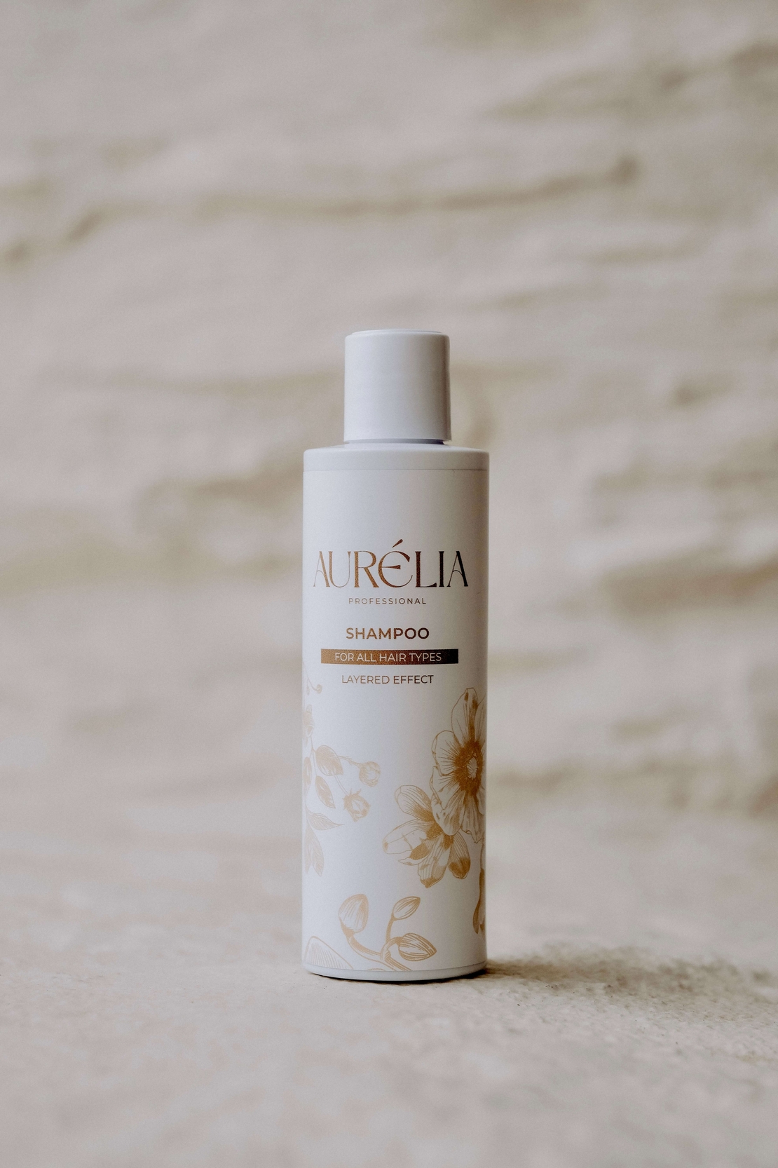 ШАМПОАН за всякакъв тип коса със многопластов ефект и парфюмен аромат 0,200 ml