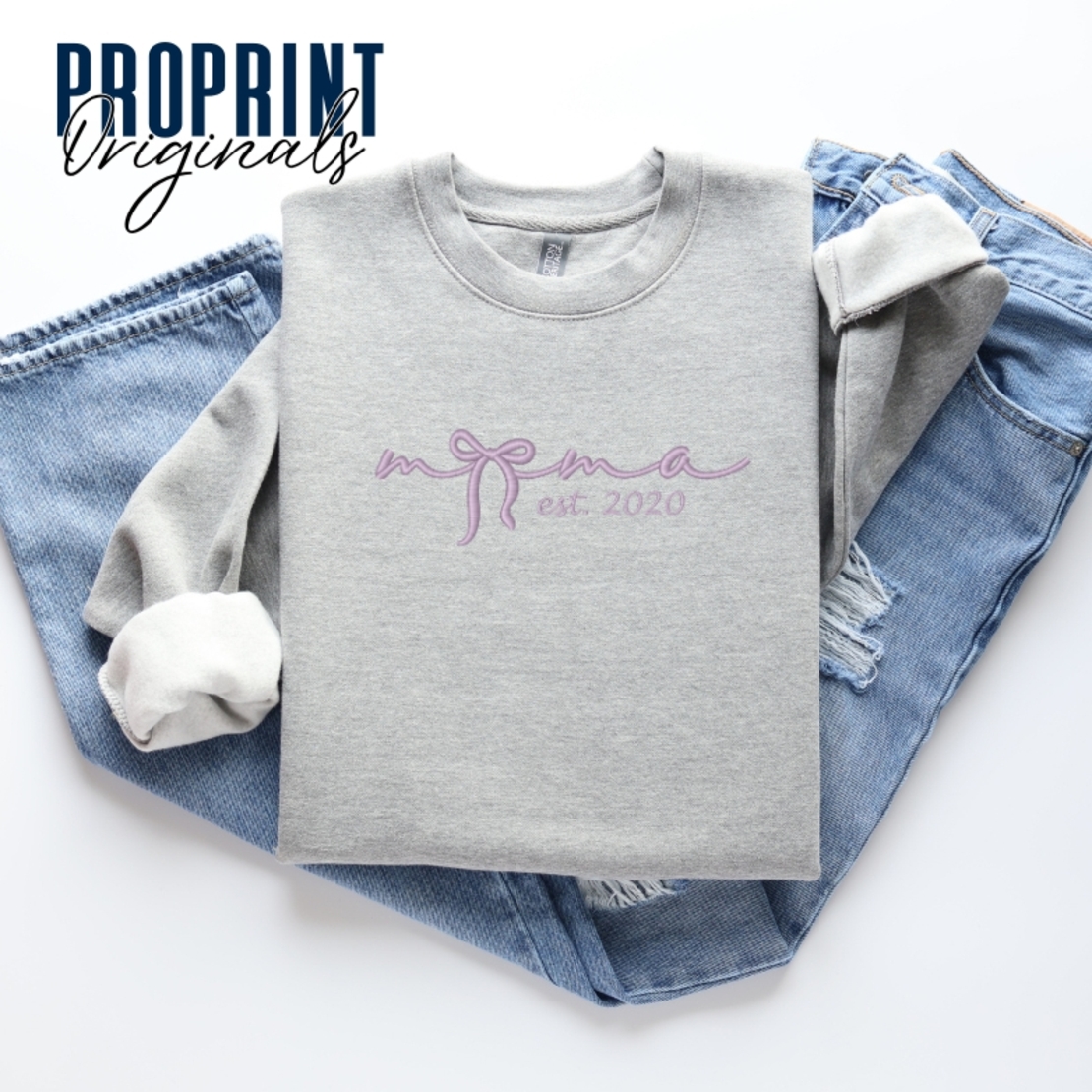 Суичър с бродерия 