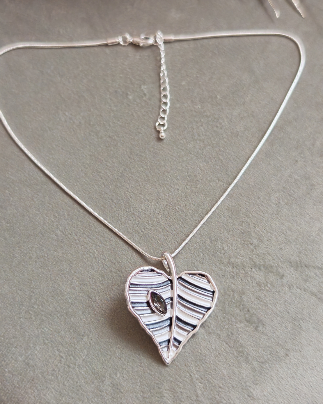 Колие с медальон