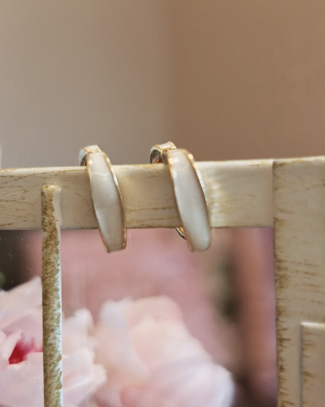 Дамски обици