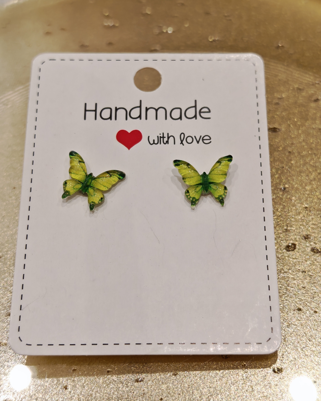 Дамски обици