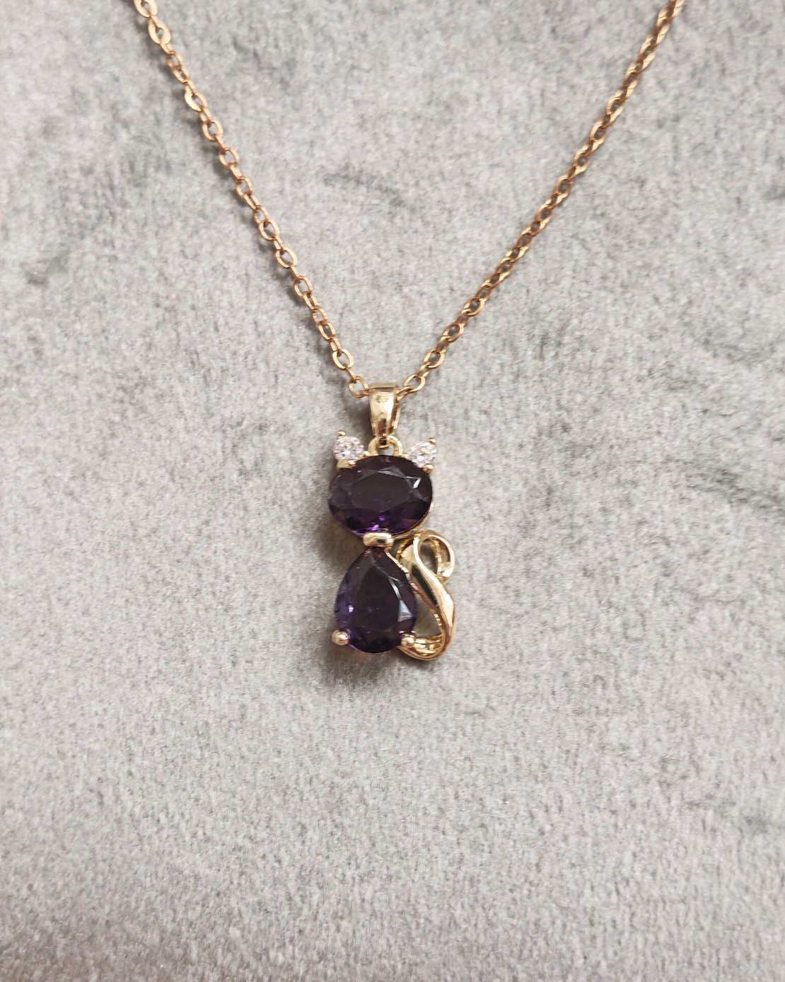 Дамски колиета коте