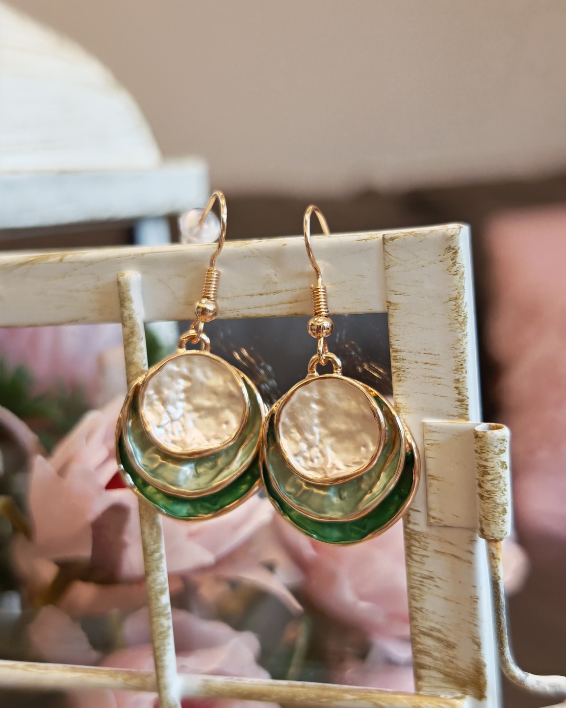 Дамски обици