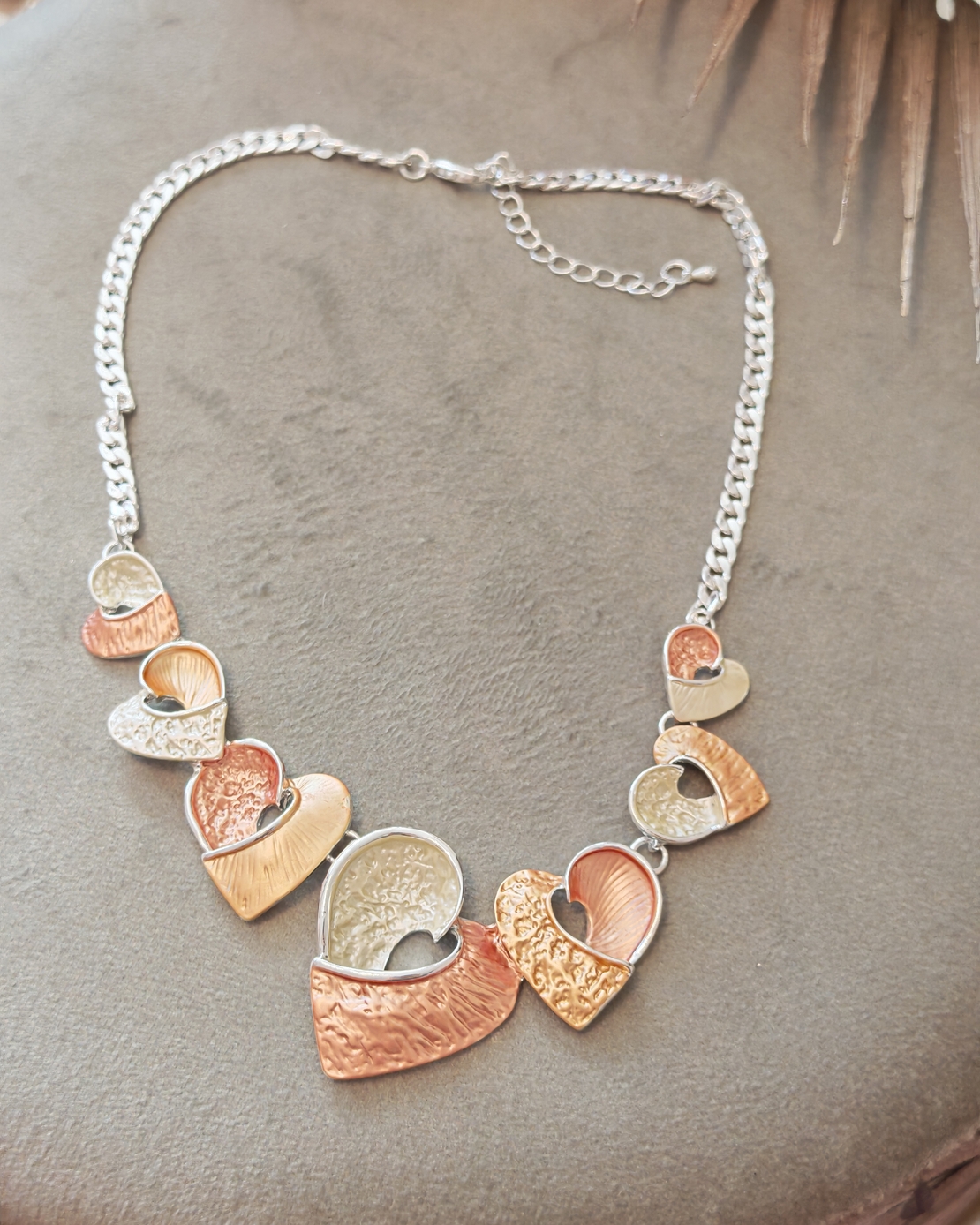 Дамско колие