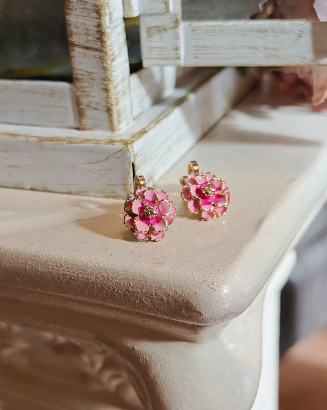 Дамски обици