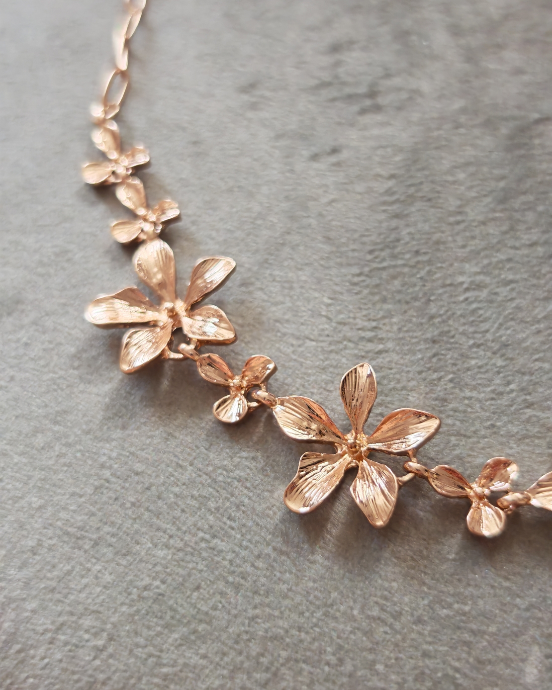 Дамска колиета