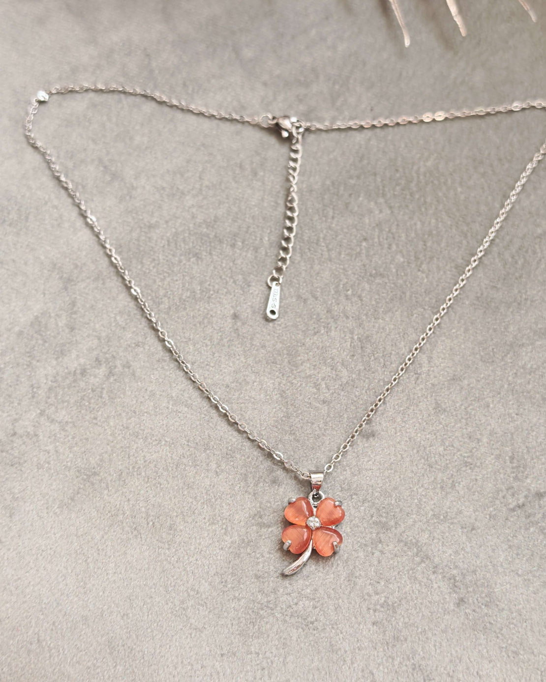 Дамски колиета детелина