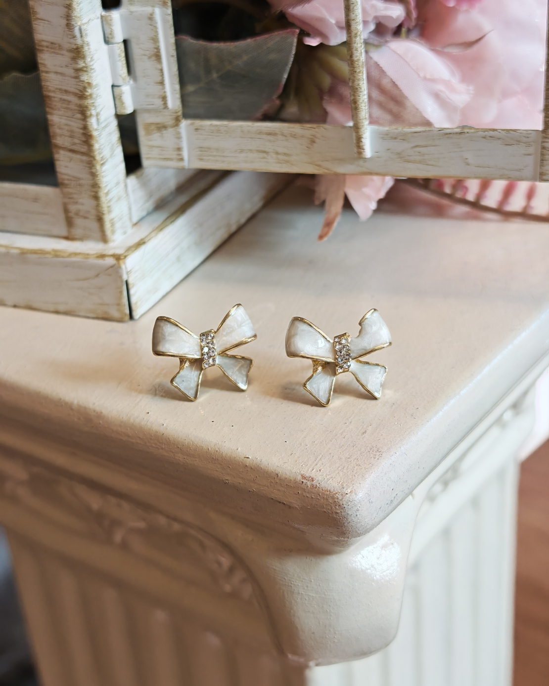 Дамски обици