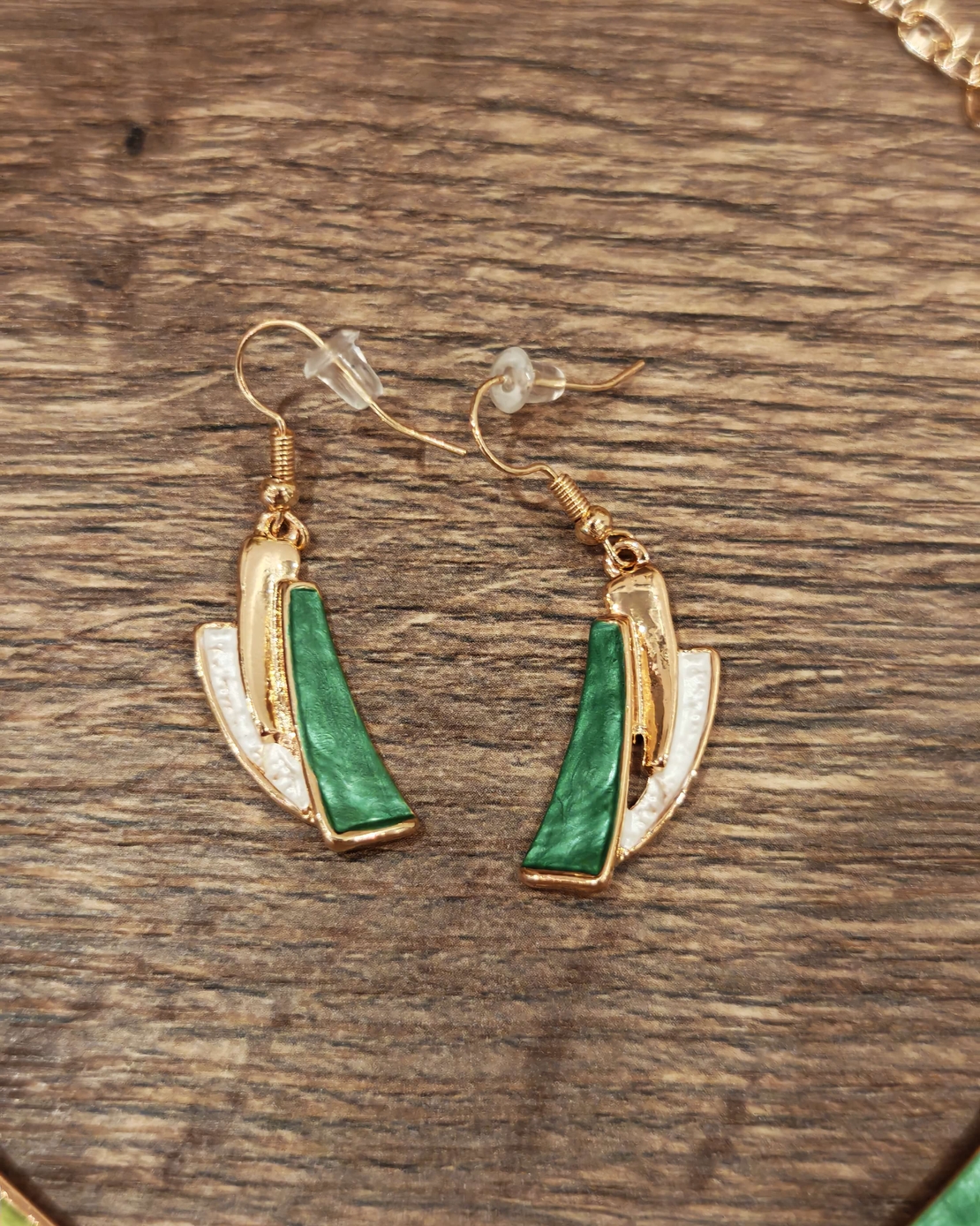 Дамски обици