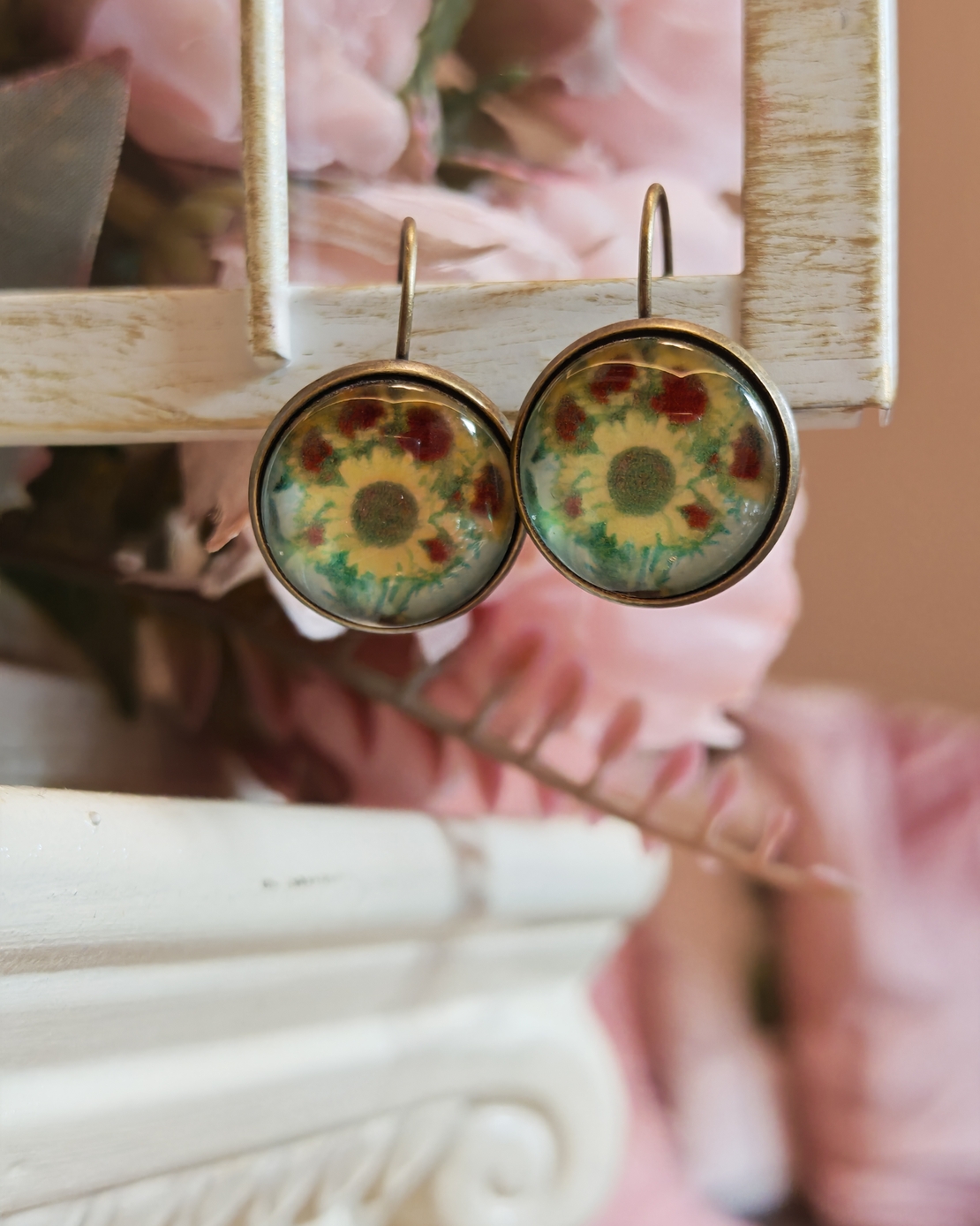 Дамски обици